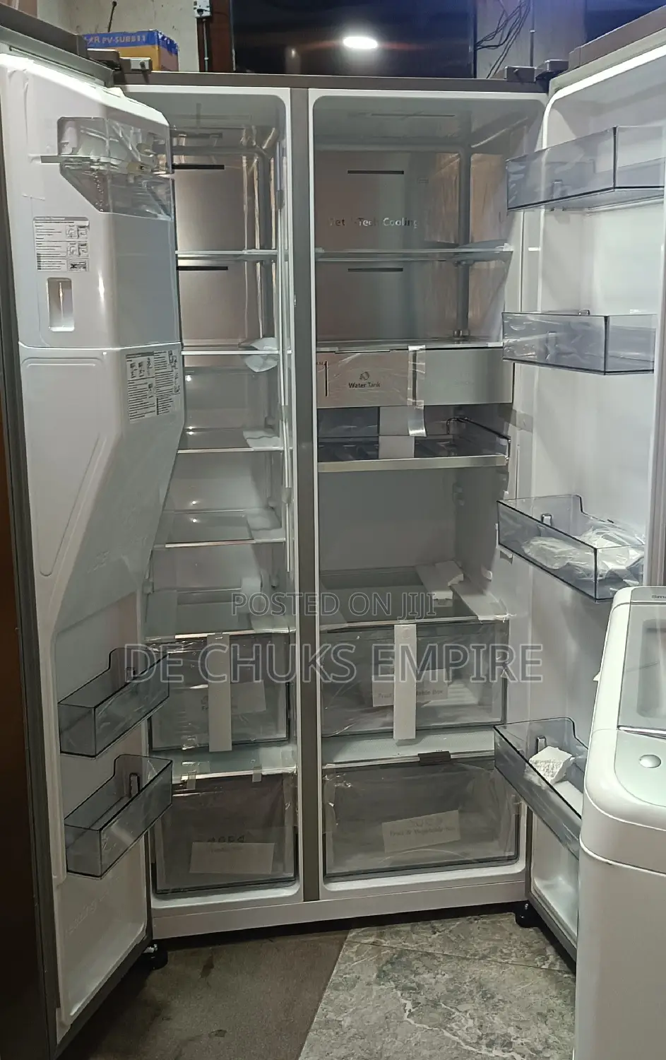 Hisense Inverter Side by Side Fridge + Ice Cube Maker-(601l)