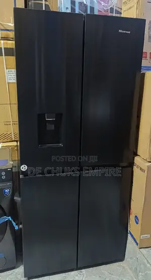 Hisense 4 Door Fridge With Water Dispenser(432 Liters) Black
