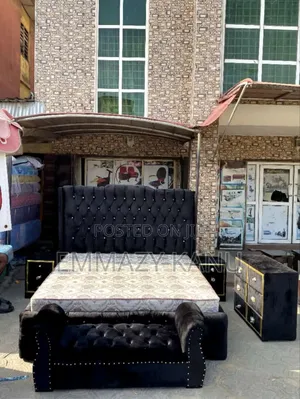 6x6 Complete Set of Upshotery Bedframe With Mattress