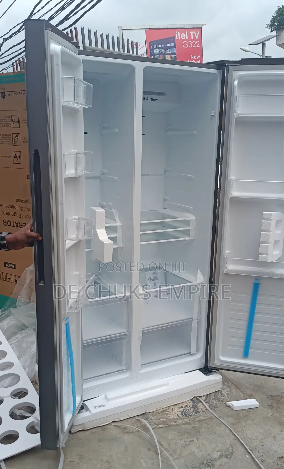 Hisense Side by Side Fridge With Digital Display(516 Liters)