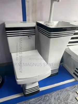England Standard Master Toilet WC.
