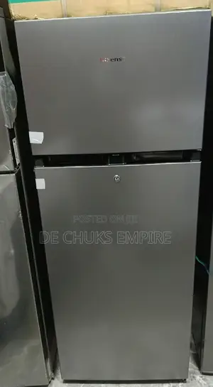 Brand New Hisense Double Door Fridge Freezer (205 Liters)