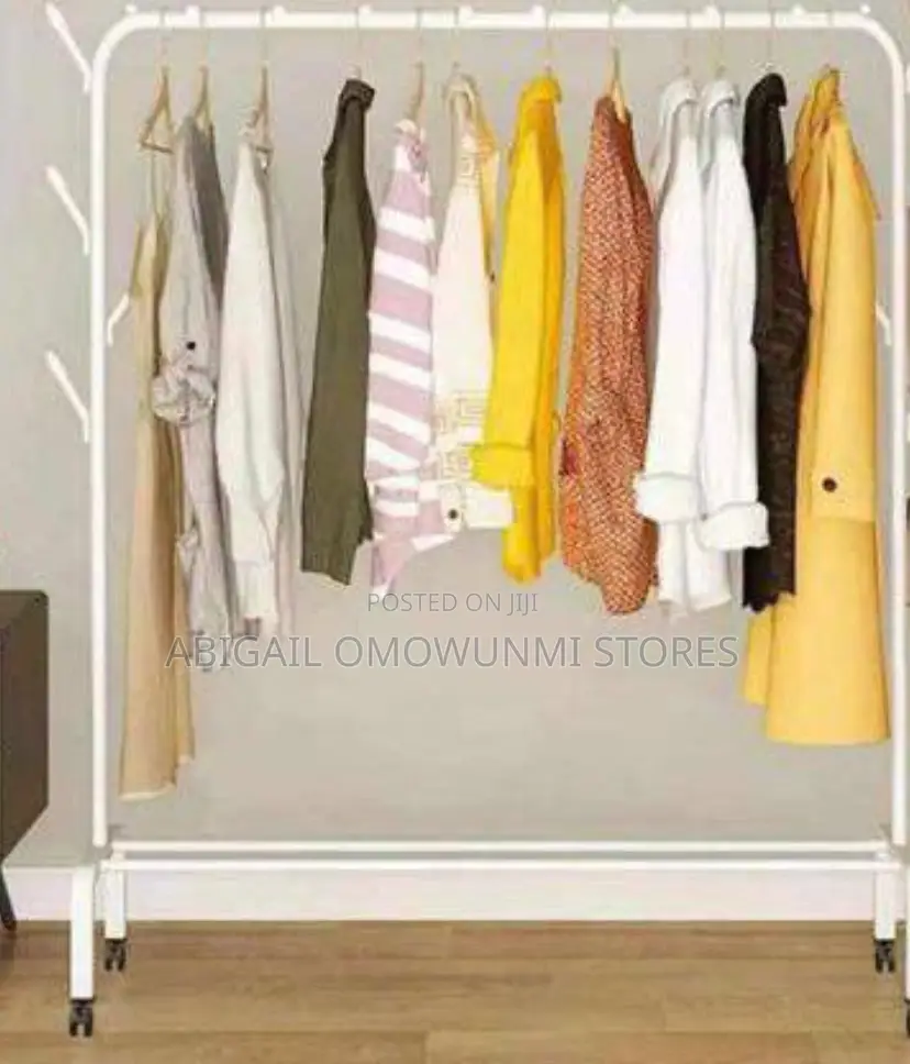 Adjustable Cloth Rack