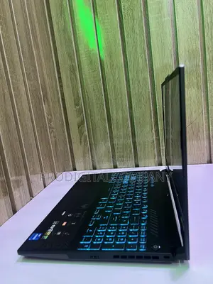 Laptop Asus TUF Gaming A15 16GB Intel Core I7 SSD 1T