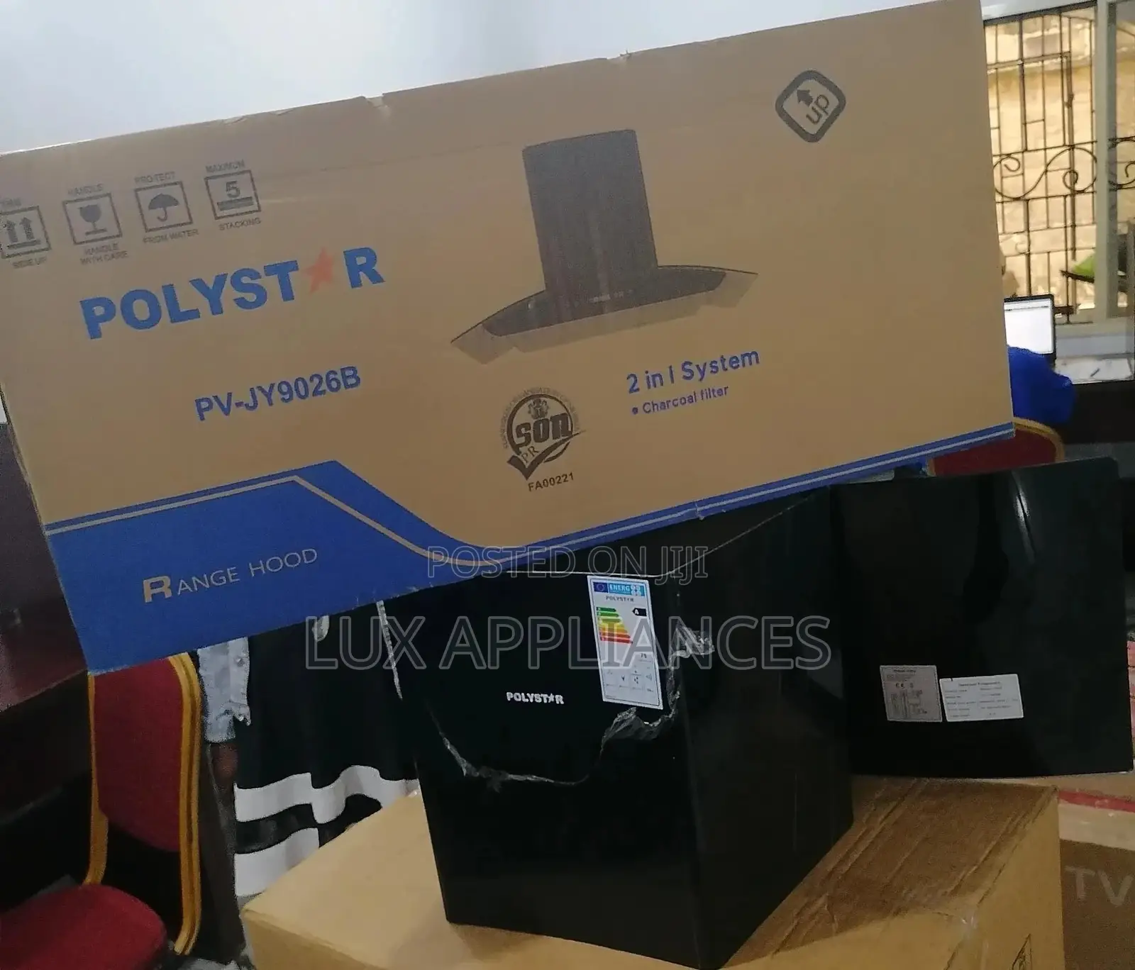 Powerful Polystar Range Hood