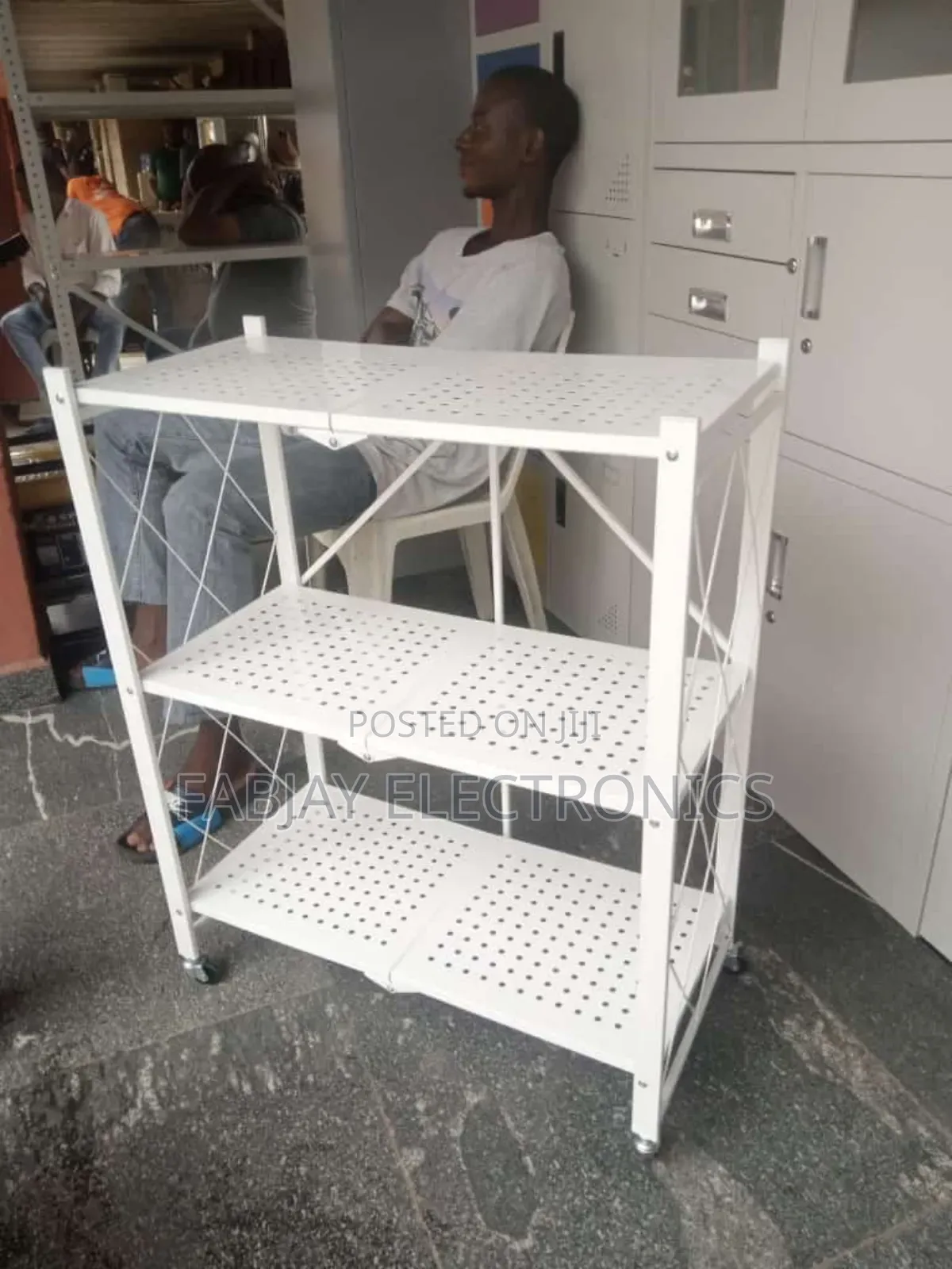 Folding Shelves