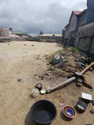 3500sqm Land Facing Express, With Block of Flat at the Back