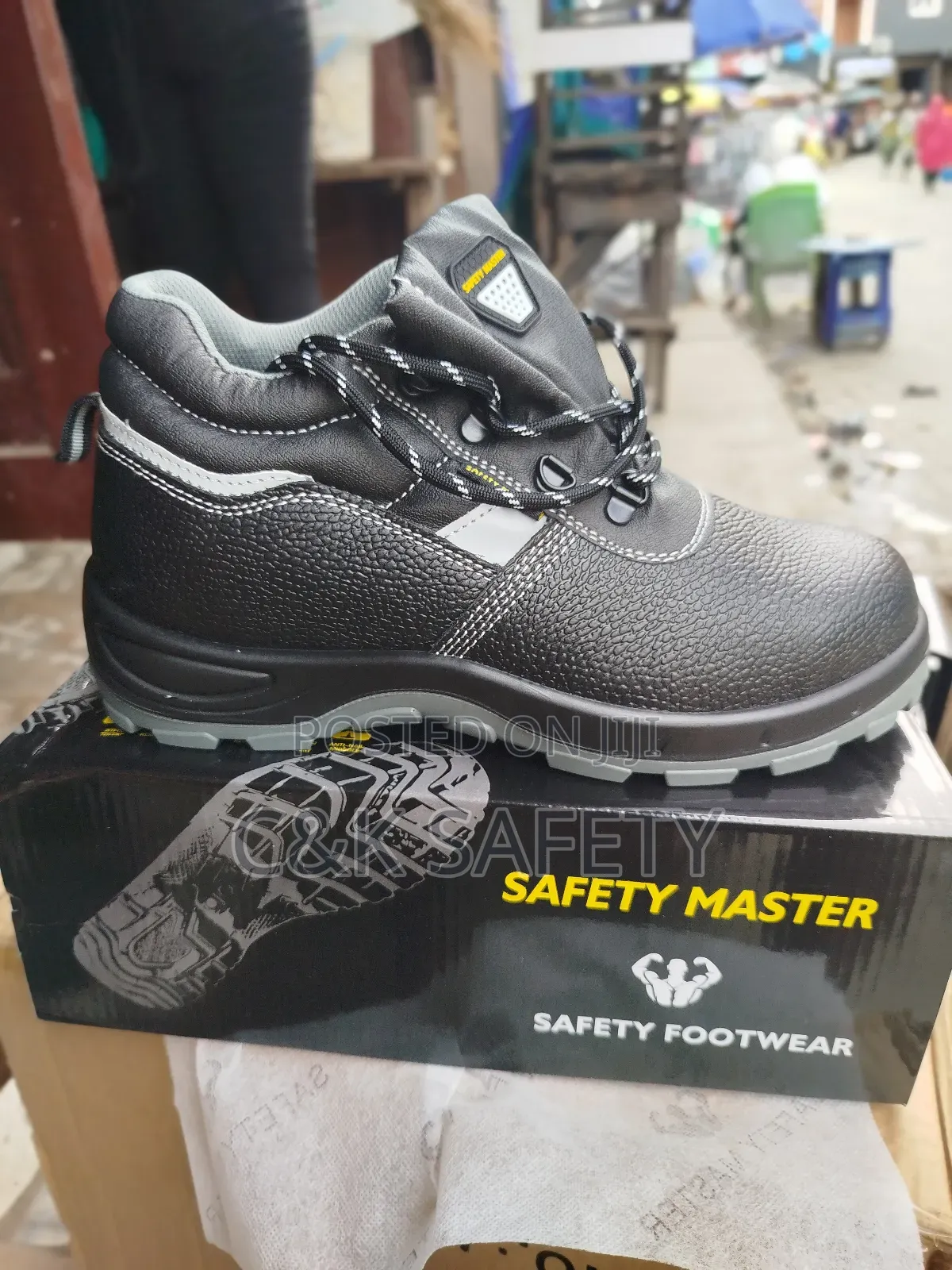 Safety Master Boot