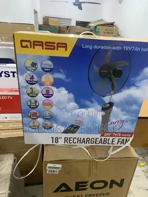 Battery Lasting Qasa Rechargeable Fan QRF-7918 Curvy - 18"