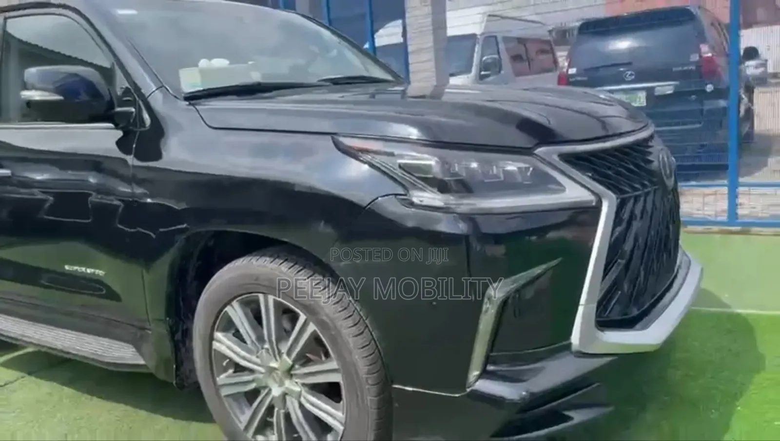 Lexus LX570 Available for Rent