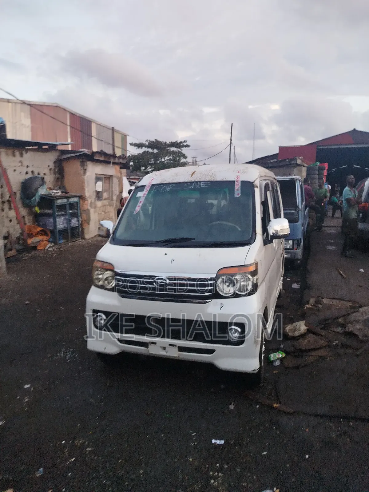 Daihatsu Hijet 2010 White