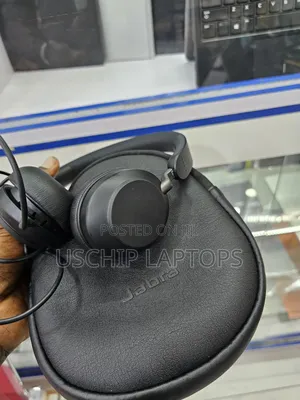 Photo - Jabra Evolve2 40 Noise Cancelling Headphones