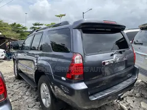 Toyota 4-Runner Limited 4x4 V6 2009 Gray