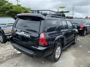 Toyota 4-Runner Limited 4x4 V6 2009 Black