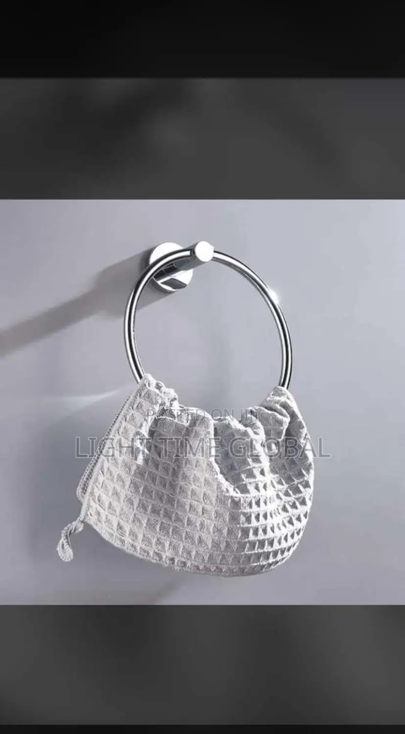 Dining Towel Hanger