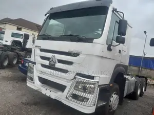 Neatly Foreign Used Howo Sinotruk 2010 White