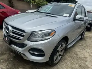 Mercedes-Benz GLE-Class GLE 350d 4MATIC 2016 Silver