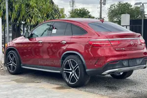 Mercedes-Benz GLE-Class 2016 Red