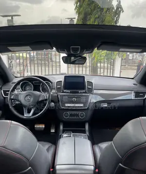 Mercedes-Benz GLE-Class 2016 Red