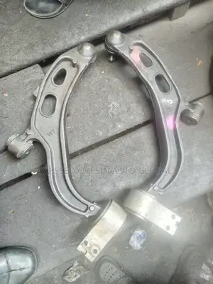 Front Lower Arm Ford Taurus
