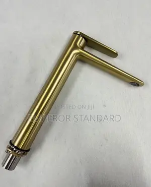 Luxury Cabinets Mixer Long Counter Top Basin Tap