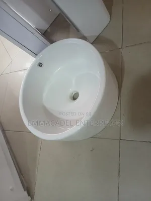 Round Pedicure Basin