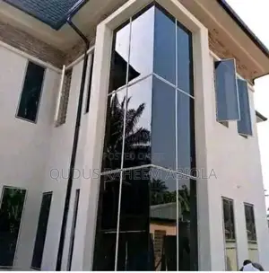 Aluminium Transom and Structural Casement Window