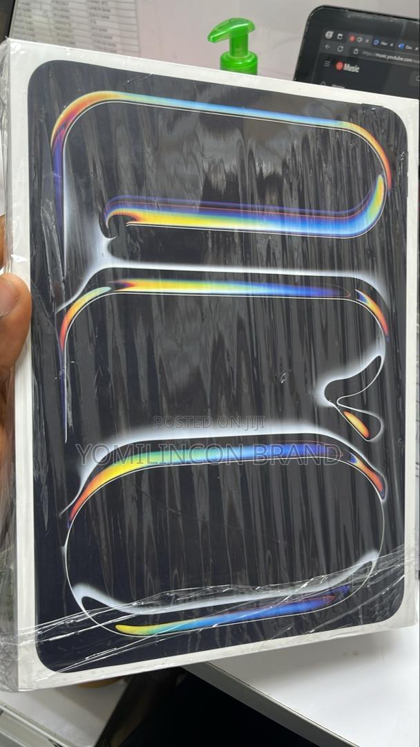 New Apple iPad Pro 11 (2024) 256 GB Black