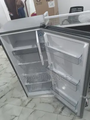Top Class Hisense Refrigerator Rr230s 176 Litres