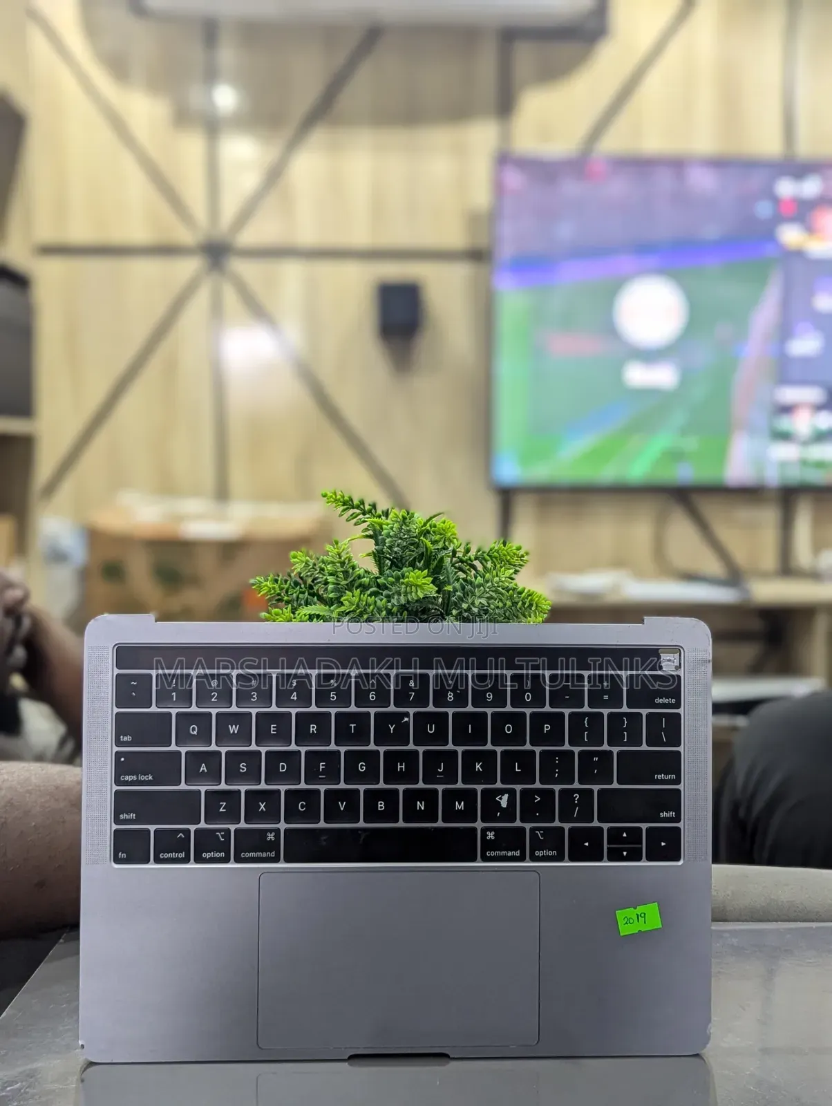 Macbook Pro 2019 Original Parts