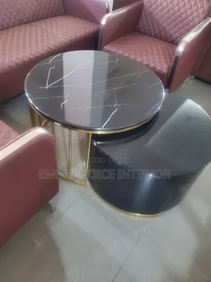 Mable Round Table