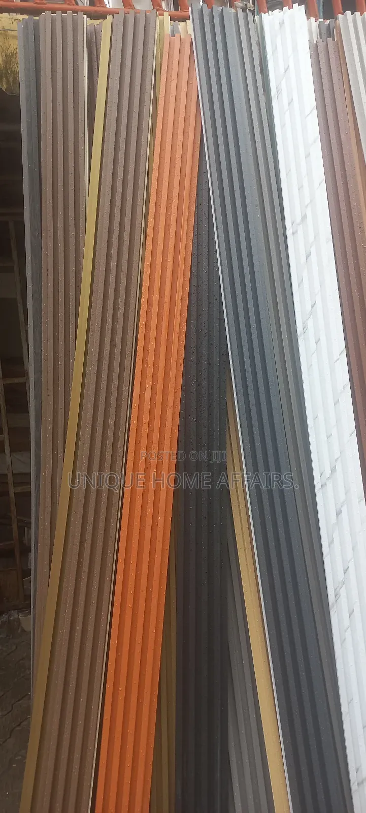 Wall Floated Consor Panel