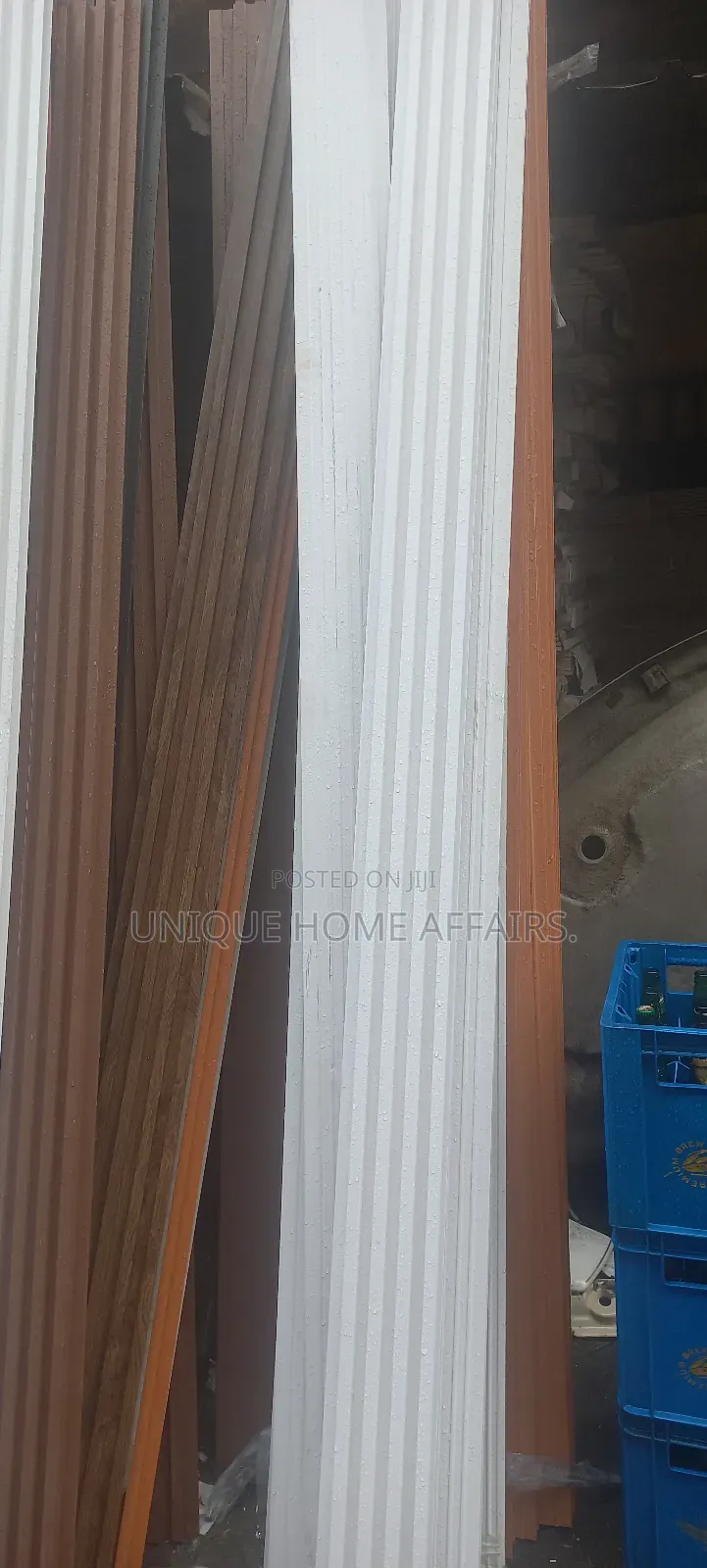 Wall Floated Consor Panel