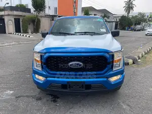 Ford F-150 XLT 2021 Blue