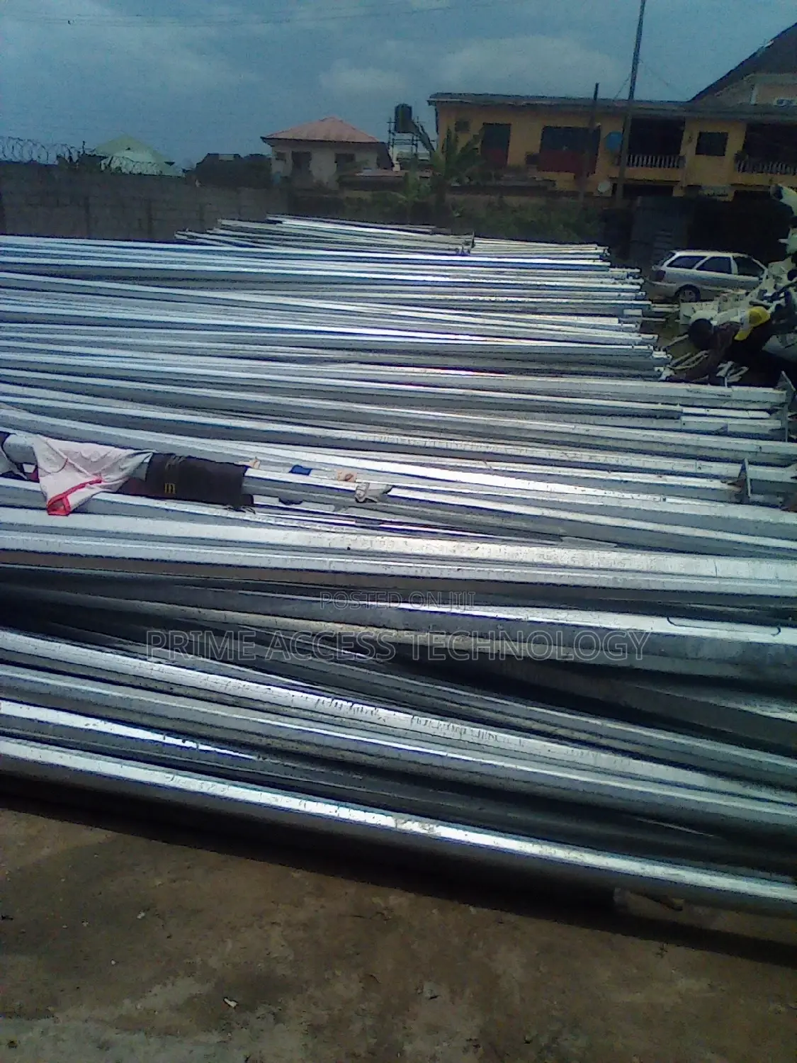 All Sizes of Foreign Street Light Pole