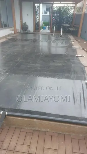 Swimming Pool Cover With Water Resistant