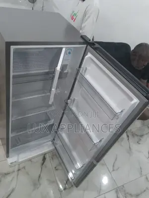 Standard Hisense 176l Refrigerator
