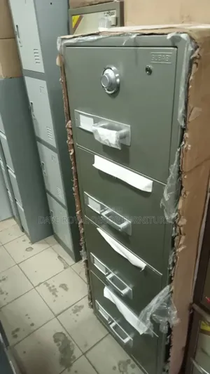 High Quality 4 Drawer Fireproof Safe.