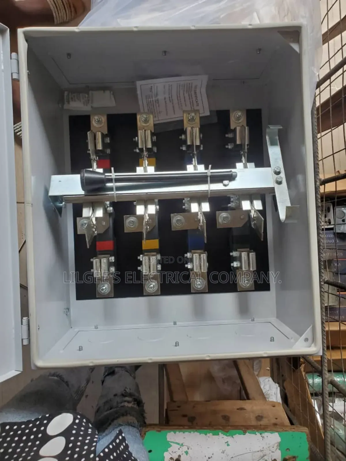 Quality 200 Amps Anchor Changeover Switch