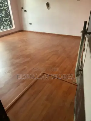 Laminate Wooden Floors