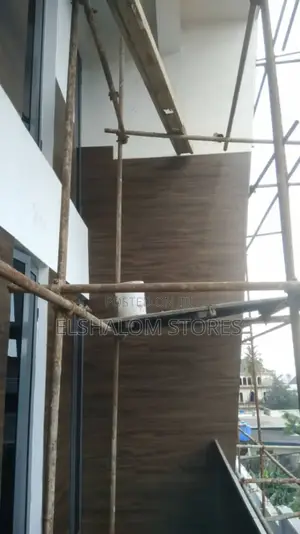 Laminate Wooden Floors