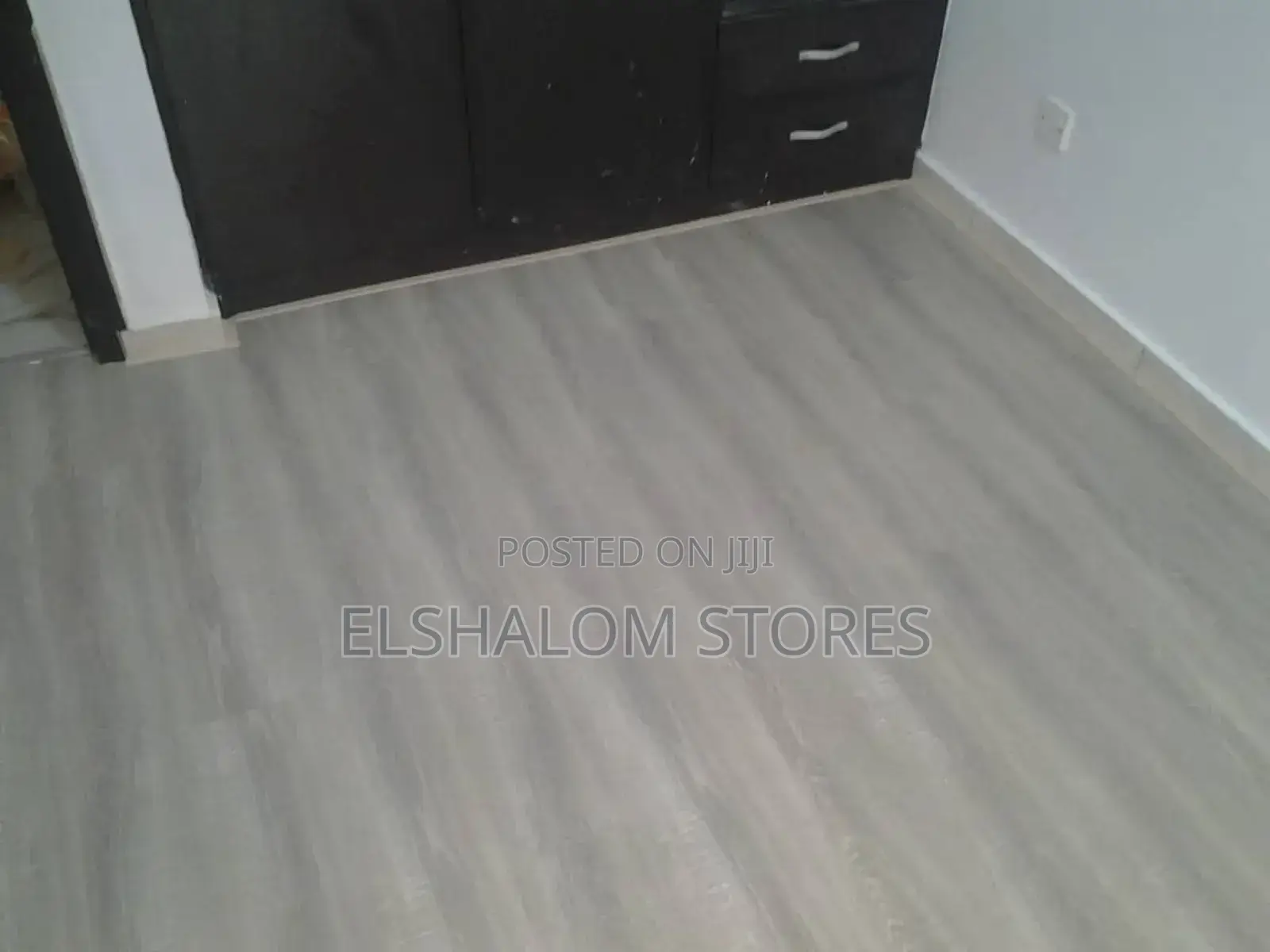 Laminate Wooden Floors