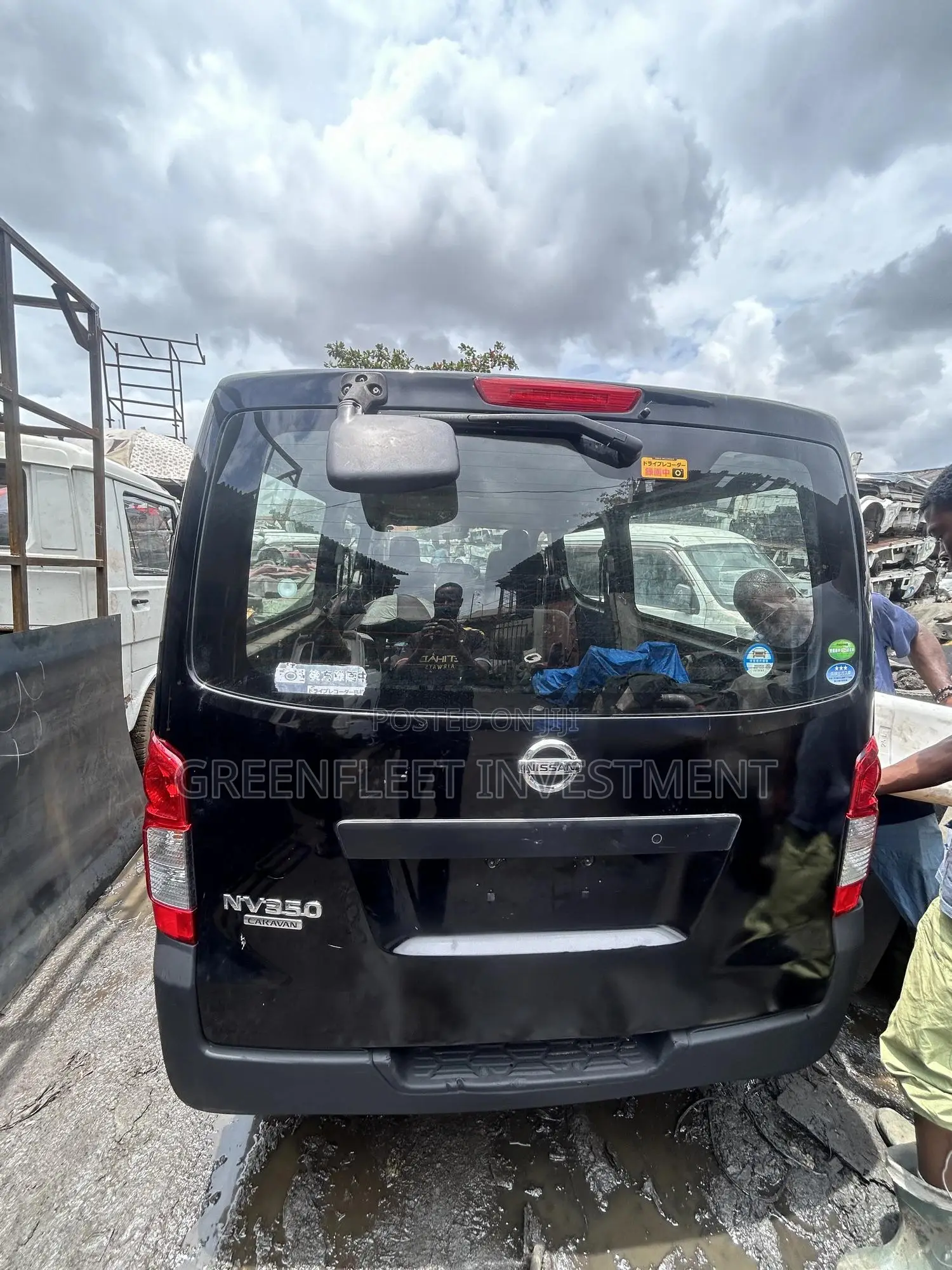 Nissan Caravan (Urvan) 2019 Black