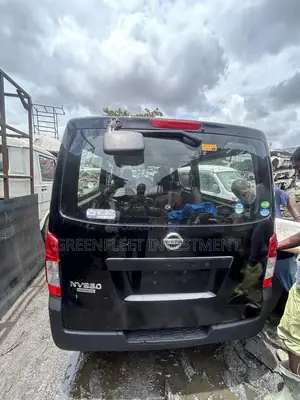 Nissan Caravan (Urvan) 2019 Black