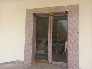 Innovative Glass Entrance Management With Smart Sensors