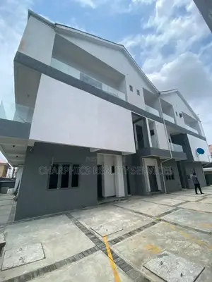 3bdrm Apartment in Ikate for sale