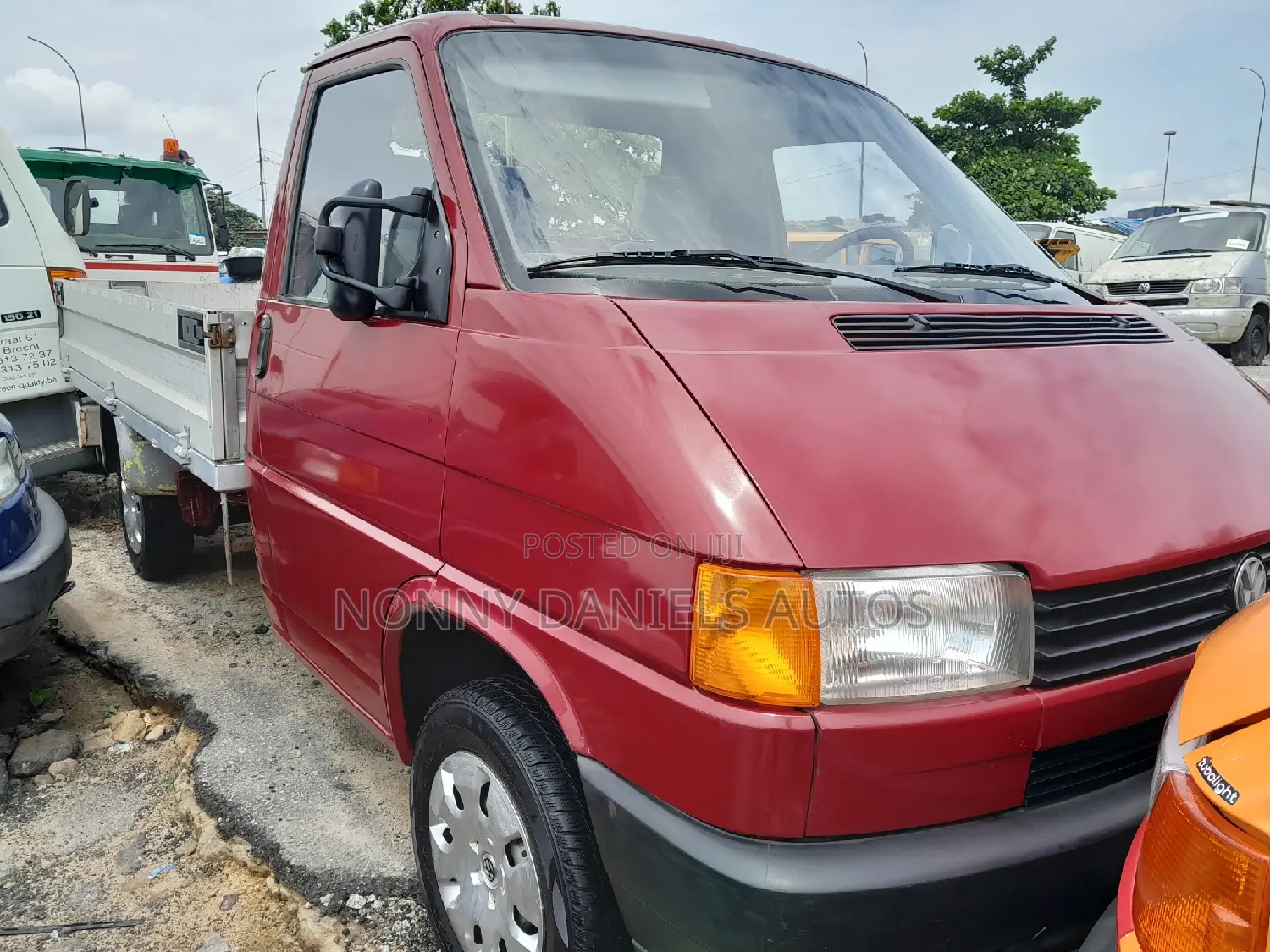 Volkswagen Transporter 2002 Red