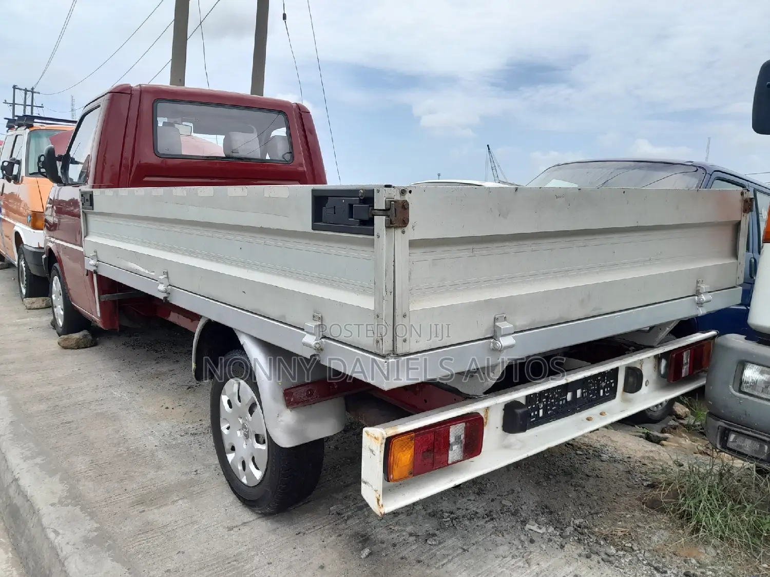 Volkswagen Transporter 2002 Red
