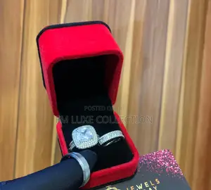 Premium Luxury Engagement/Proposal Ring