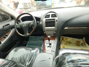 Lexus ES 350 2011 Black